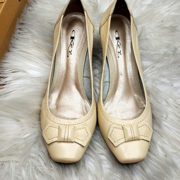 Key Brazil bow heels cream 39 - Picture 1 of 7